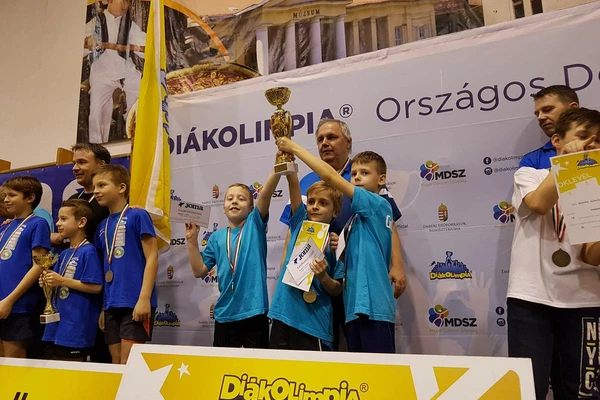 3 arany és 1 ezüst éremmel örvendeztették meg iskoláikat a SZAK-Sportiskolás versenyzők